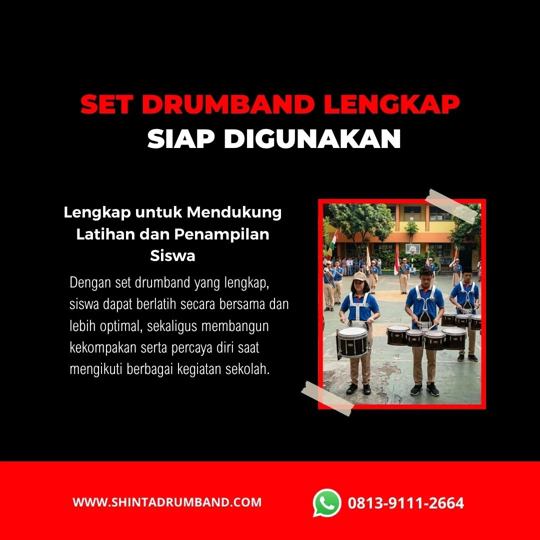 Siswa menggunakan set alat drumband lengkap untuk latihan di sekolah